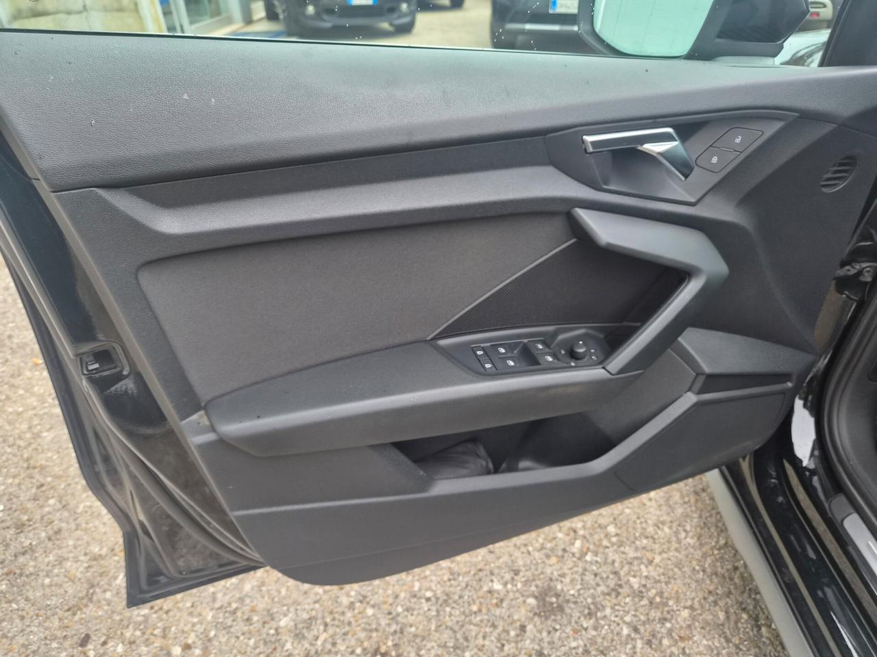 Audi A3 SPORTBAK 2.0 TDI 116 CV S-LINE AUTOMATICA