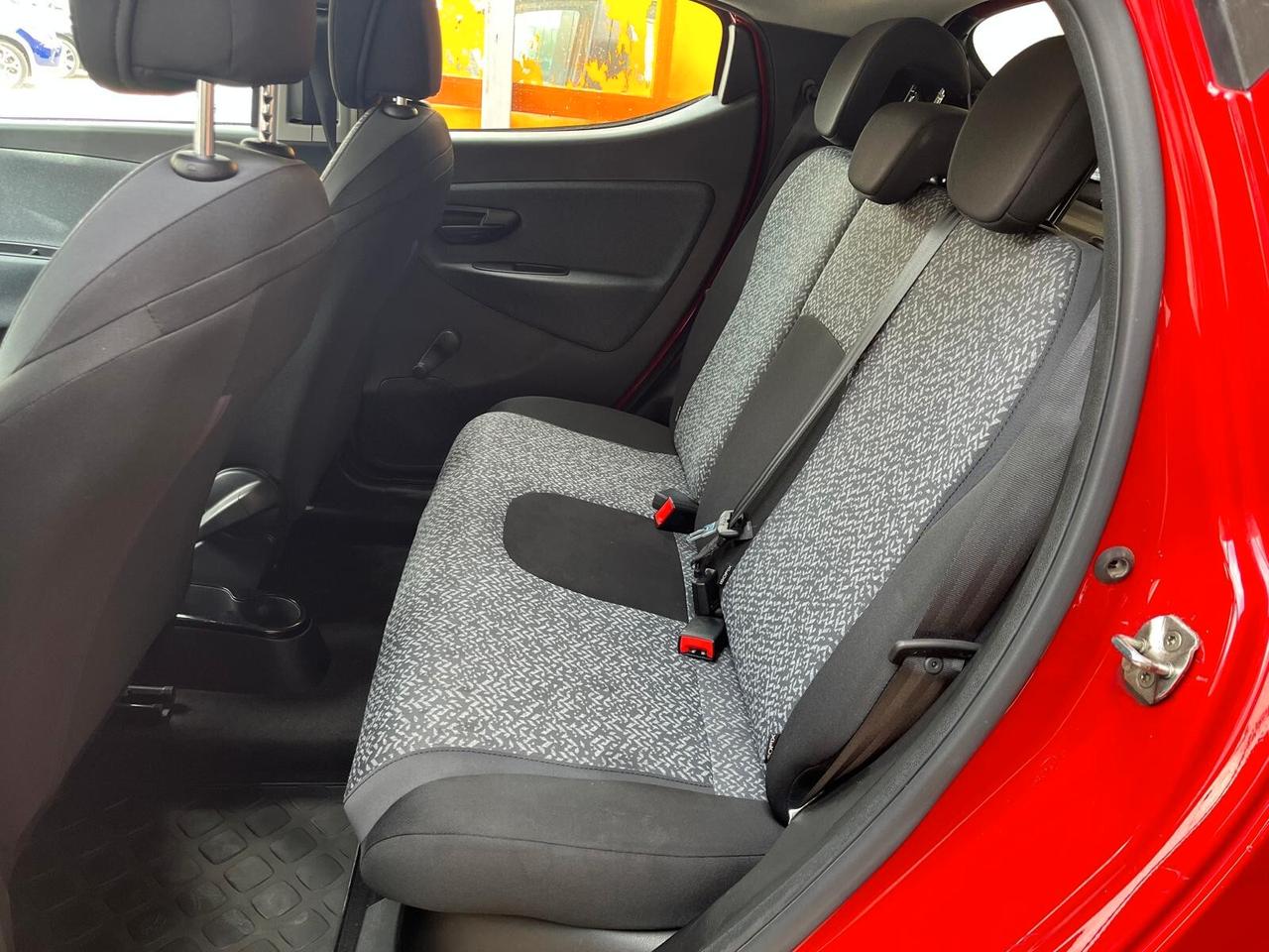 Lancia Ypsilon 1.2 69 CV 5 porte GPL Ecochic Elefantino Blu