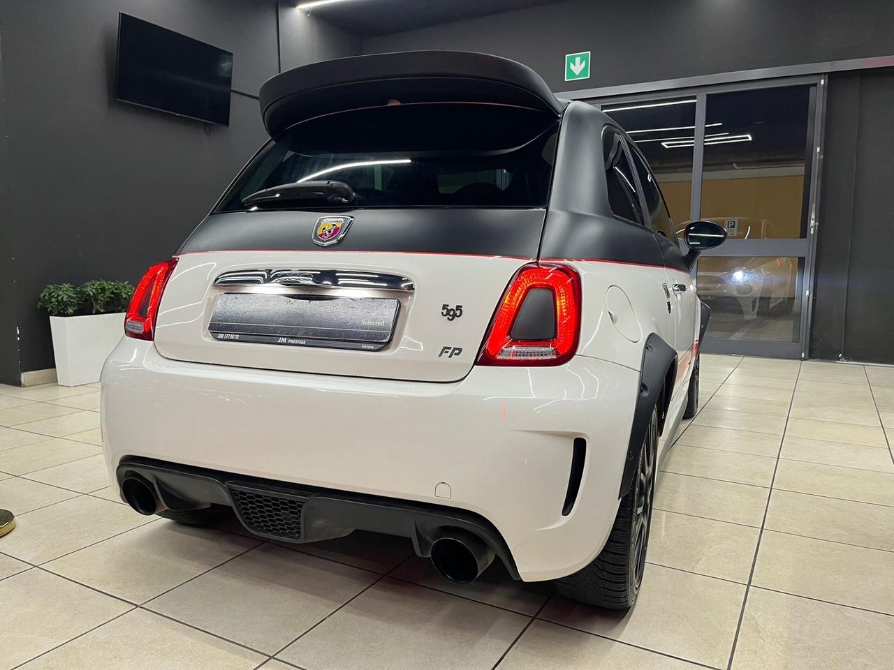 Abarth 595 1.4 Turbo T-Jet 140 CV