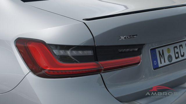 BMW 320 Serie 3 d mhev 48V xdrive MSport Pro auto