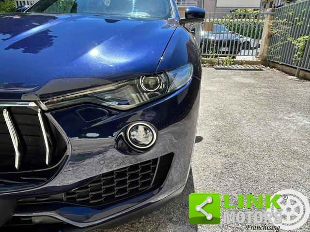 MASERATI Levante .