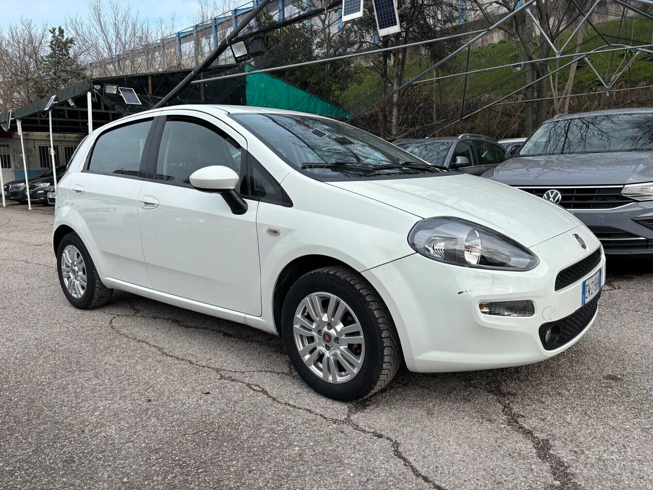 Fiat Punto 1.3 MJT II 75 CV 5 porte OK Neopatentati