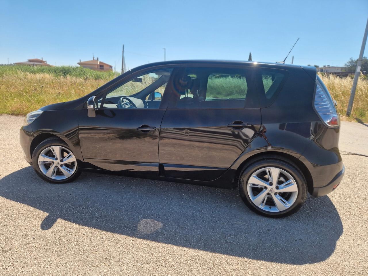 Renault Scenic Scénic XMod 1.5 dCi 110CV Live