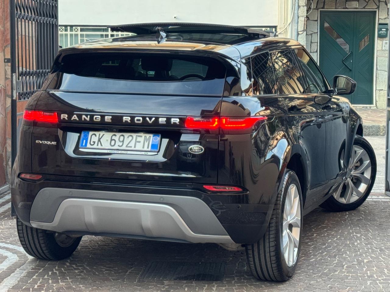Land Rover Range Evoque 2.0D I4 163 CV AWD Auto R-Dynamic SE TETTO APRIBILE