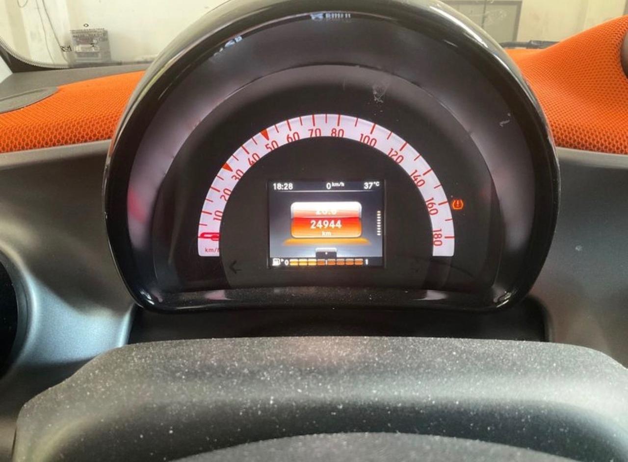 Smart ForTwo 70cv 1.0 25.000km edition 1