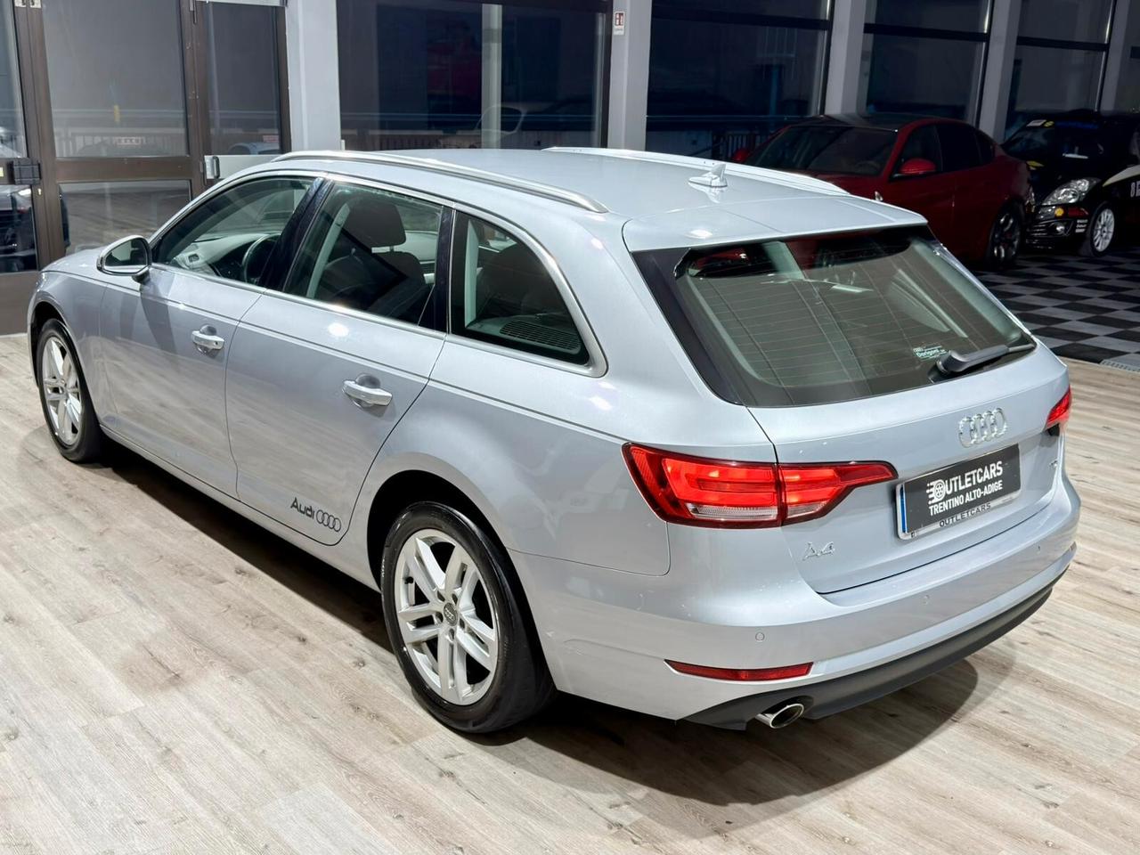 AUDI A4 AVANT 2.0TDI 150cv MANUALE 2016 GANCIO