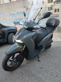 Honda SH 350 Sport