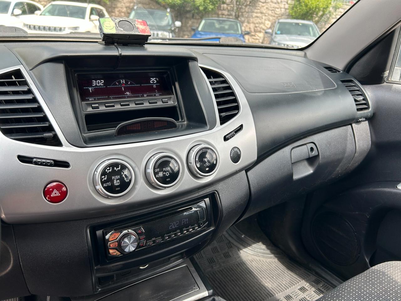 Mitsubishi L200 2.5 DI-D/178CV DC Intense Plus DPF