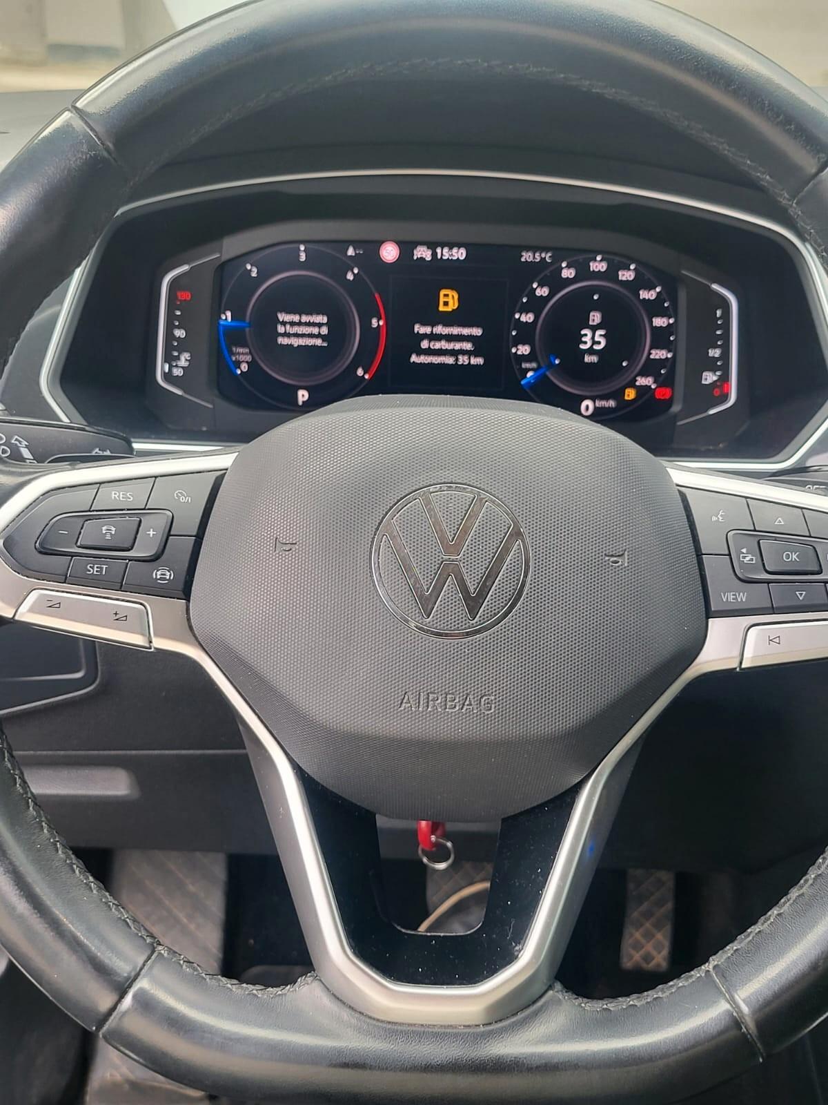 Volkswagen Tiguan 2.0 TDI 150 CV SCR DSG Elegance