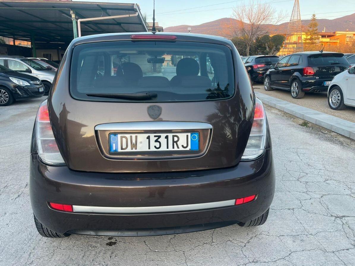 Lancia Ypsilon 1.2 Oro