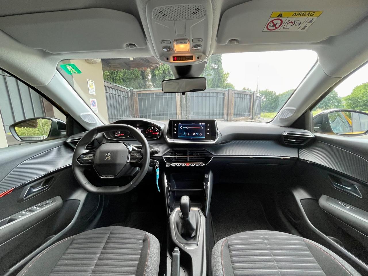 Peugeot 208 PureTech 1.2 Active *SOLO 27000 KM*