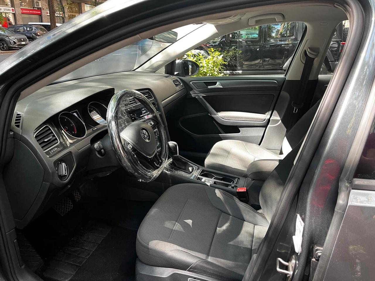 Volkswagen Golf 1.6 TDI 115CV DSG 5p. Business BlueMotion Technology