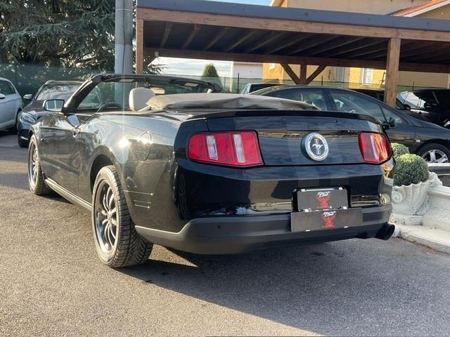 Ford Mustang Cabrio 3.7 v6