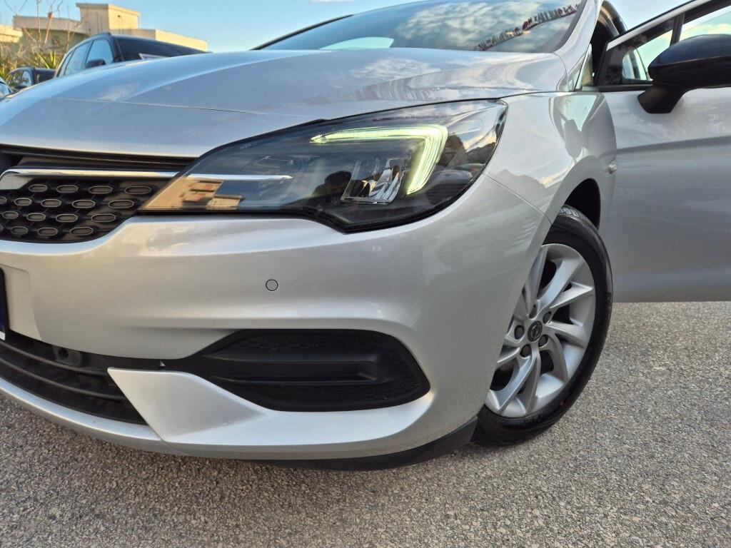 Opel Astra 1.5 CDTI 105 CV BERLINA 5 porte