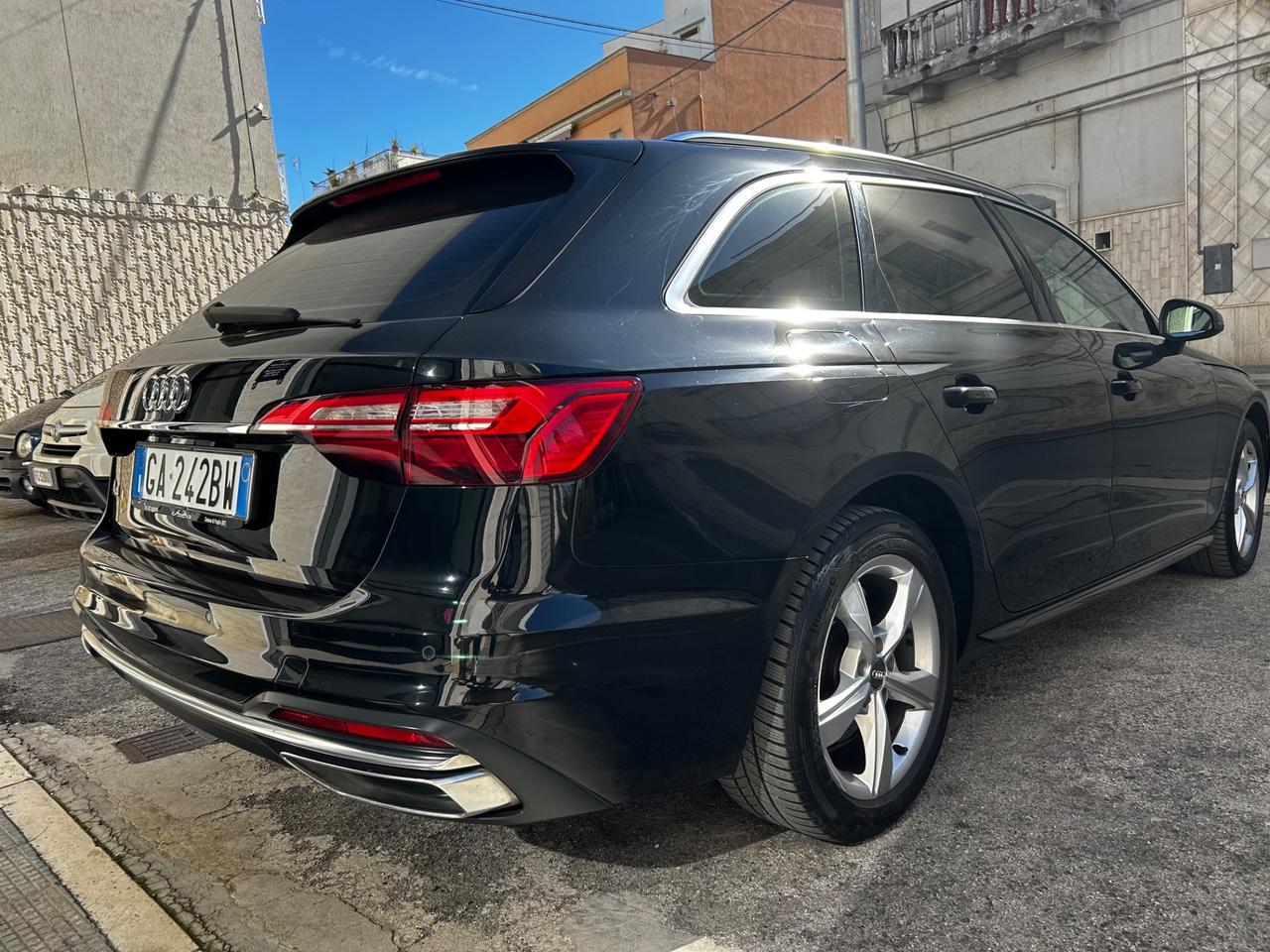 Audi A4 Avant 30 TDI/136 CV S tronic Advanced