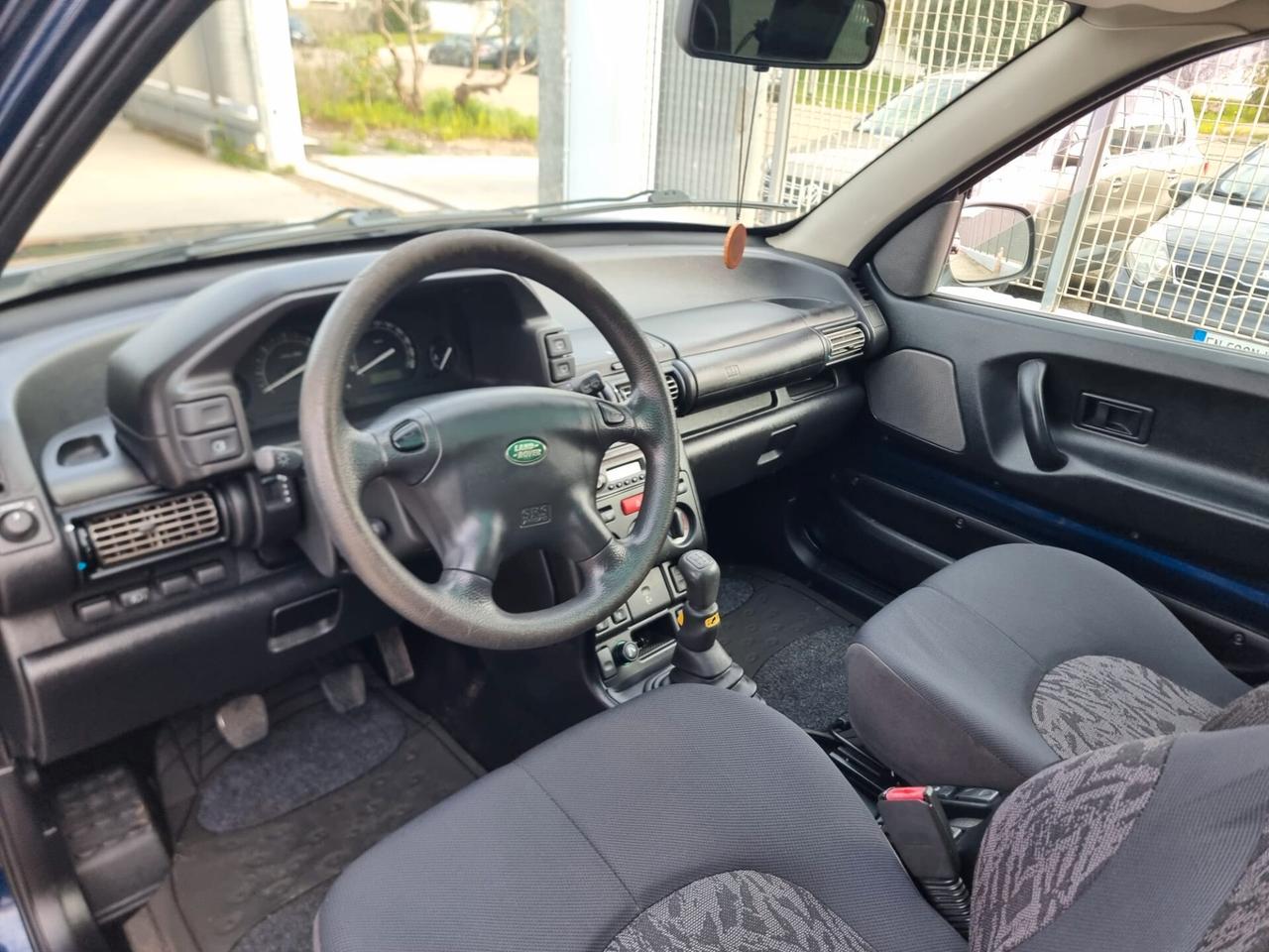 Land Rover Freelander 2.0 Td4 16V cat 3p. Softb. SE