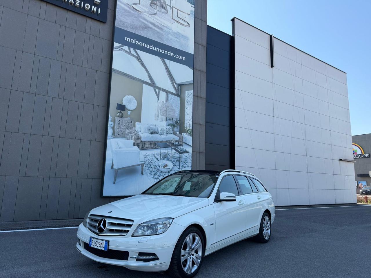 Mercedes-benz C 220 CDI BlueEFFICIENCY Avantgarde