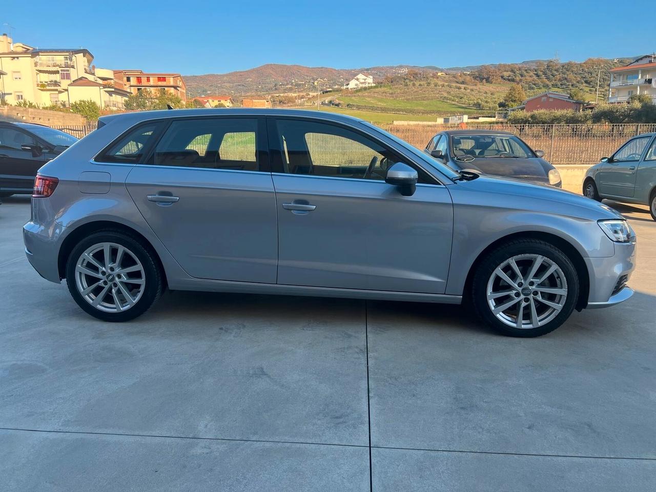 Audi A3 SPB 30 TDI S tronic Business