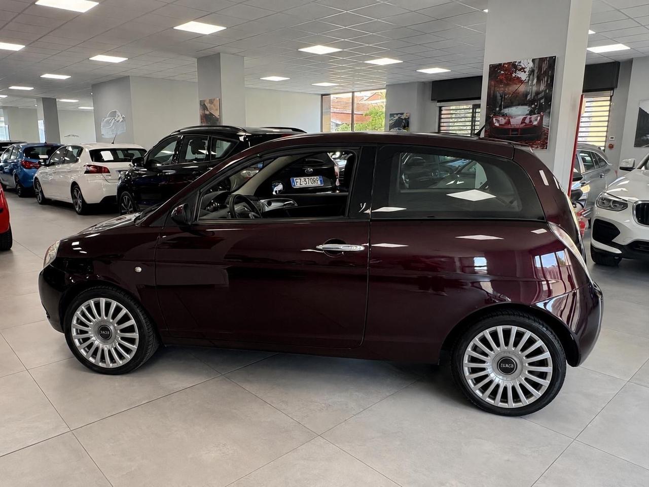Lancia Ypsilon 1.2 benzina 60cv 2008 km 125000