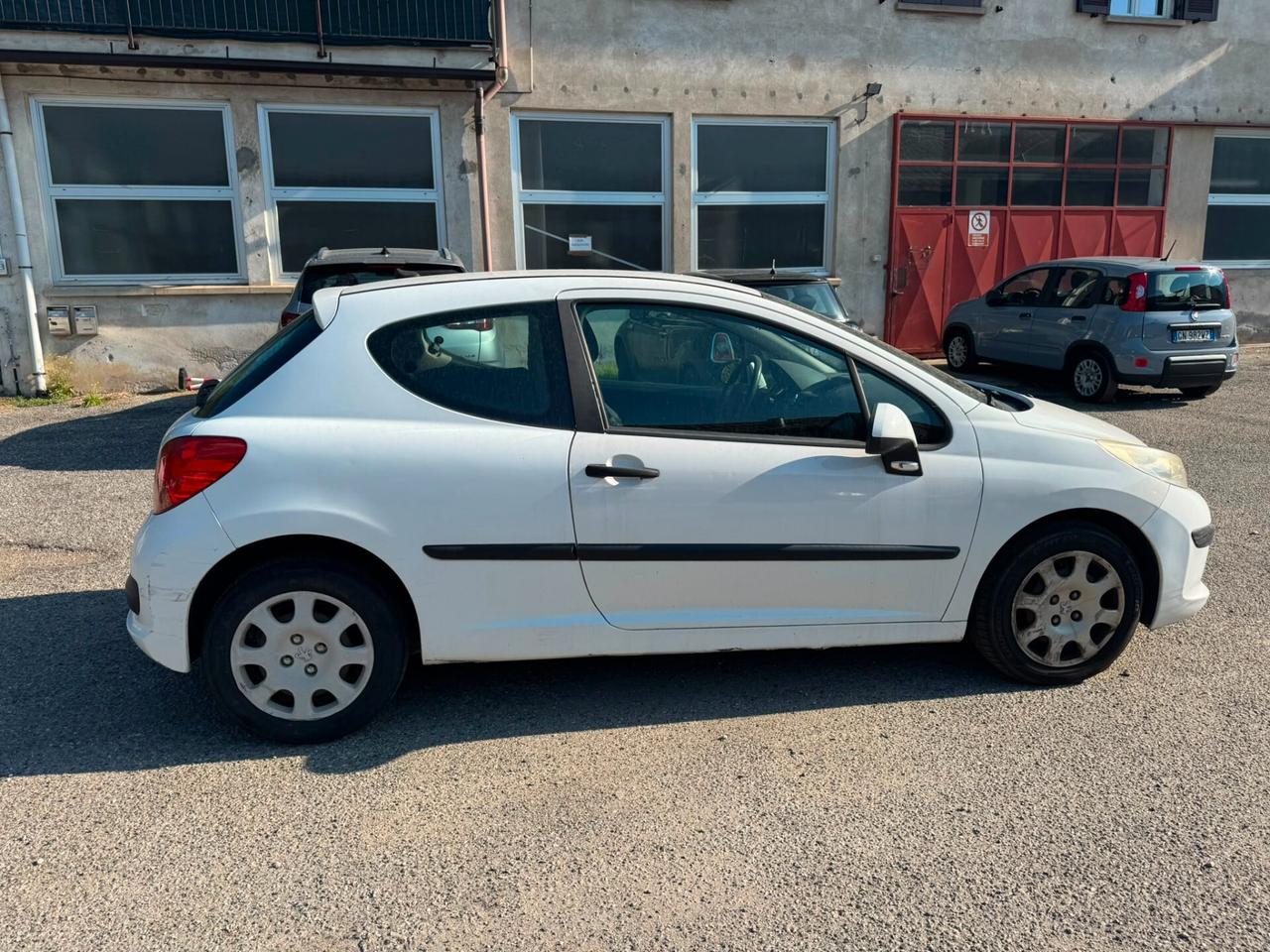 Peugeot 207 1.4 HDi 70CV 3p. XAD Van