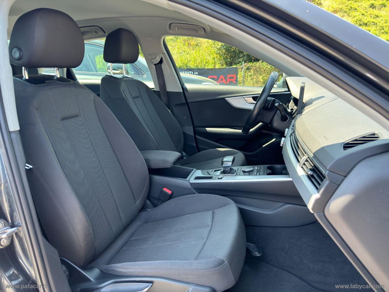AUDI A4 2.0 TDI 150CV S tronic S line edition