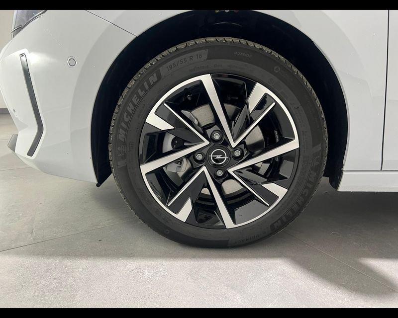 Opel Corsa Edition Hybrid 110CV DTC6