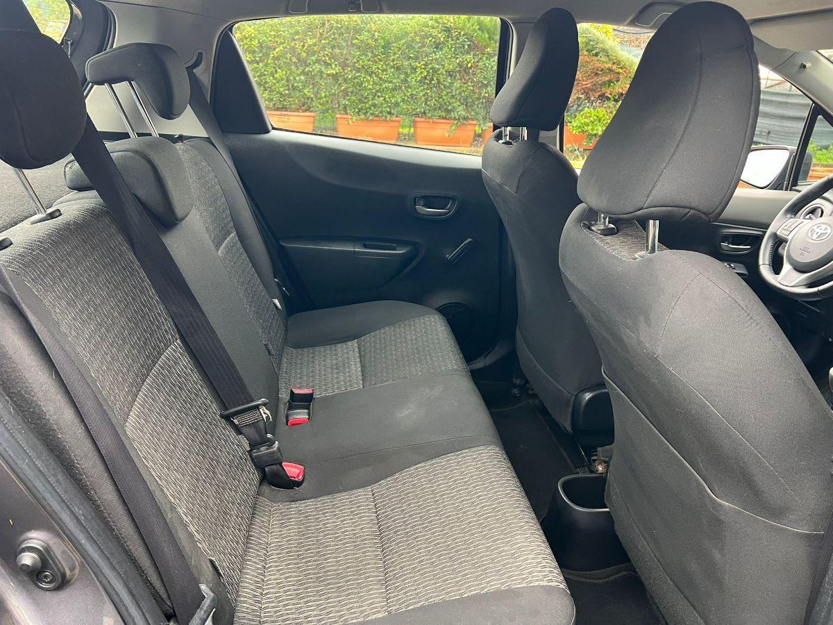 TOYOTA - Yaris - 1.0 5p. Lounge