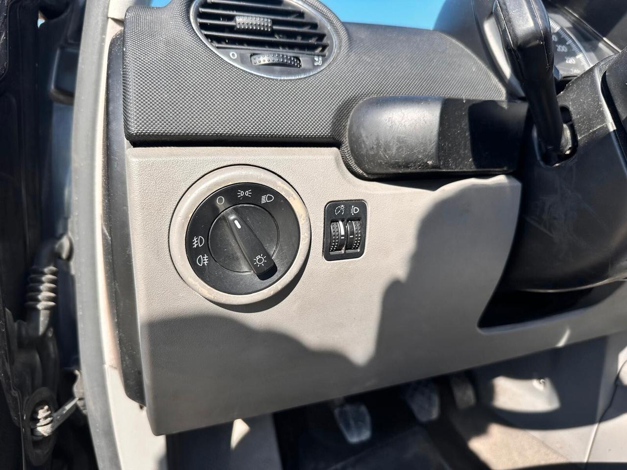 Volkswagen New Beetle 1.9 TDI 105CV Cabrio