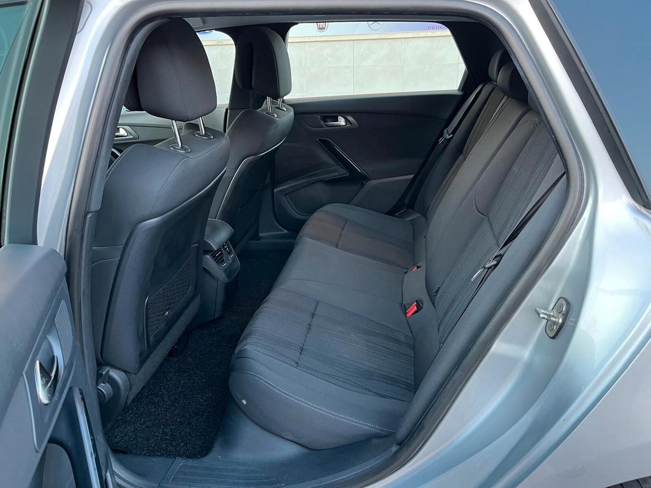 Peugeot 508 1.6 HDi 115CV SW Access