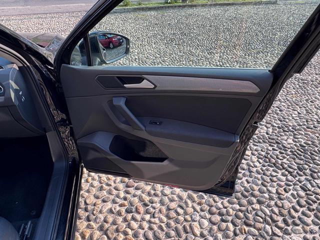 VOLKSWAGEN Tiguan 2.0 TDI 150 CV SCR DSG Life
