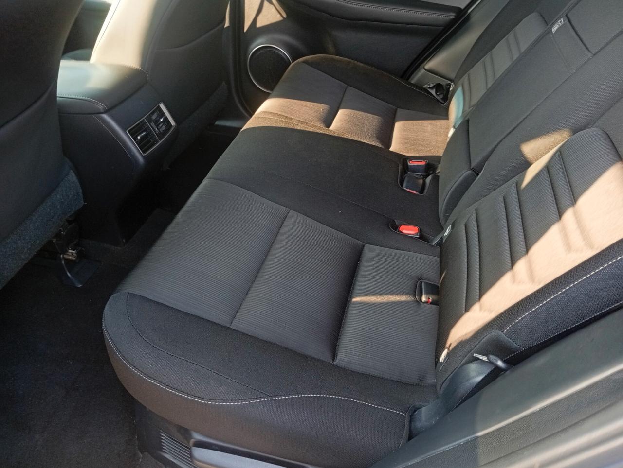 Lexus NX 300h Hybrid 4WD Executive