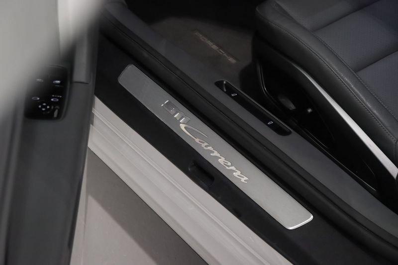 Porsche 911 992 Carrera