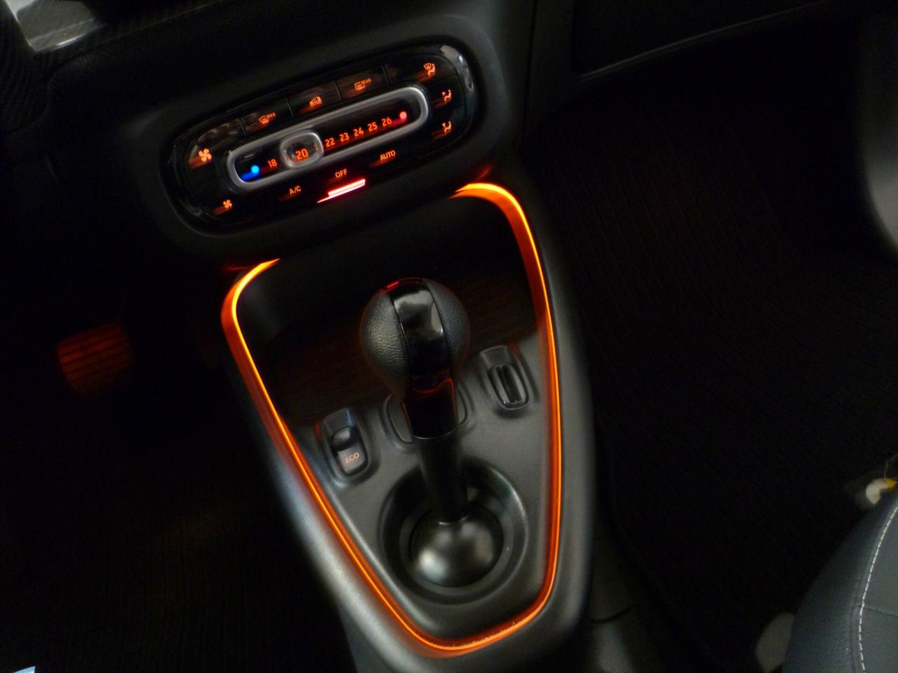 Smart ForTwo EQ Racingold (22kW)