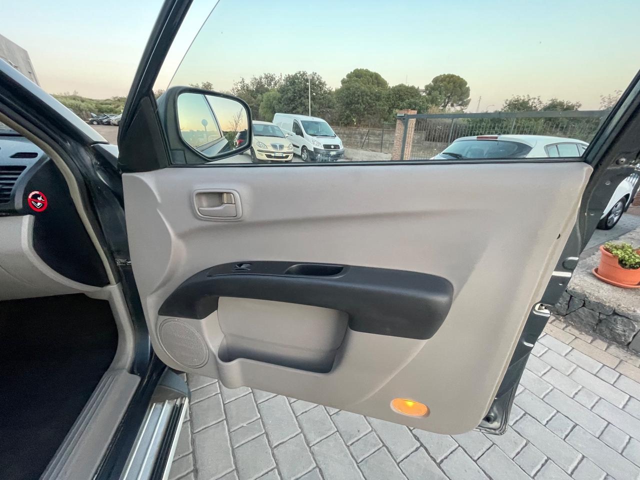 Mitsubishi L200 2.5 DI-D/136CV Club Cab Intense