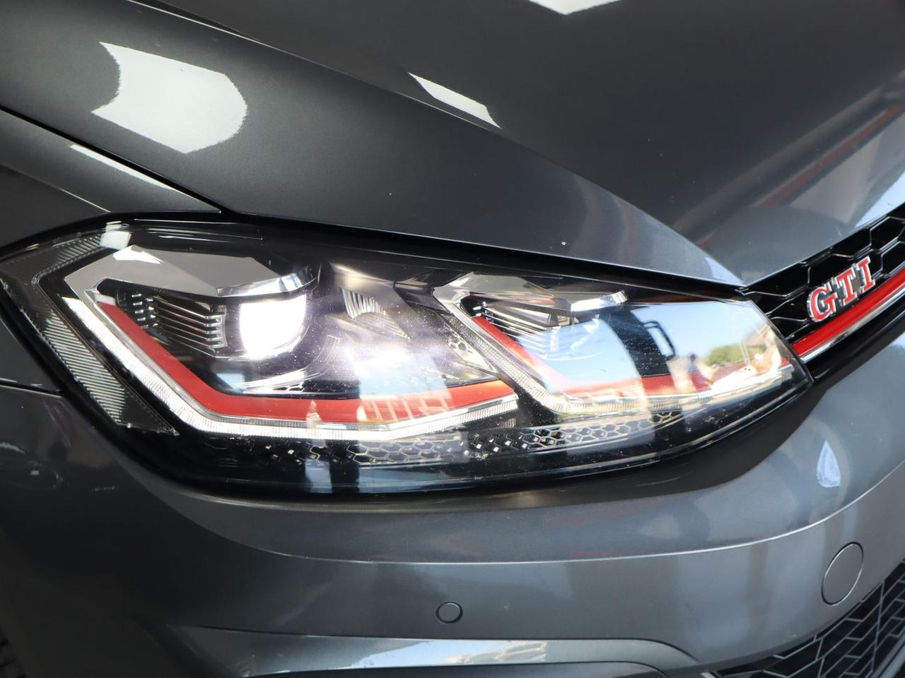 Volkswagen Golf GTI 2.0 TSI GTI #50260