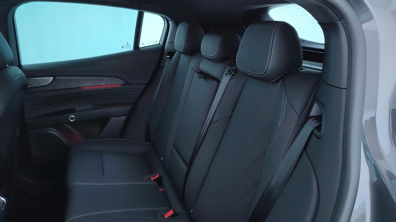 Maserati Grecale MHEV 250 CV AWD