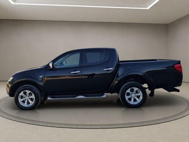 MITSUBISHI L200 2.5 DI-D/178CV DC Intense Plus