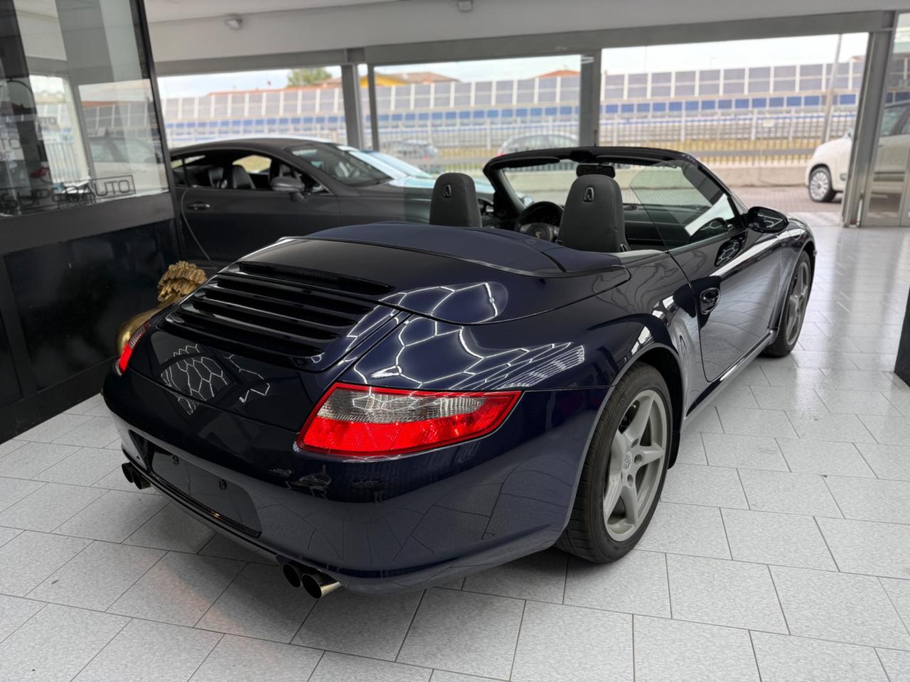 Porsche 911 Carrera 4S Cabriolet