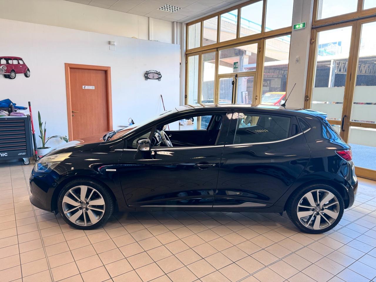 Renault Clio 1.5 dCi 8V 75CV 5 porte Costume National