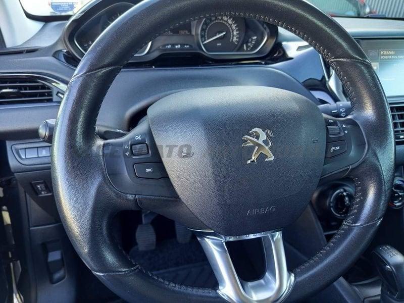 Peugeot 208 208 5p 1.2 puretech Allure 82cv