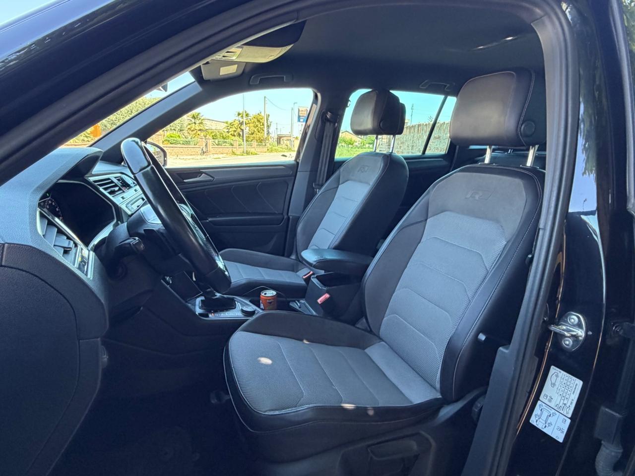 VW Tiguan 2.0 DSG 4MOTION Executive R-Line