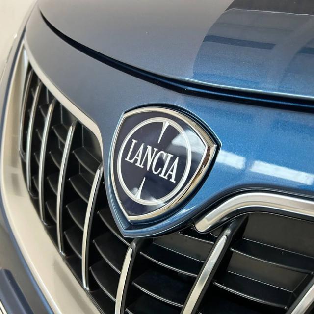 LANCIA Ypsilon 1.0 FireFly 5 porte S&S Hybrid Gold Plus