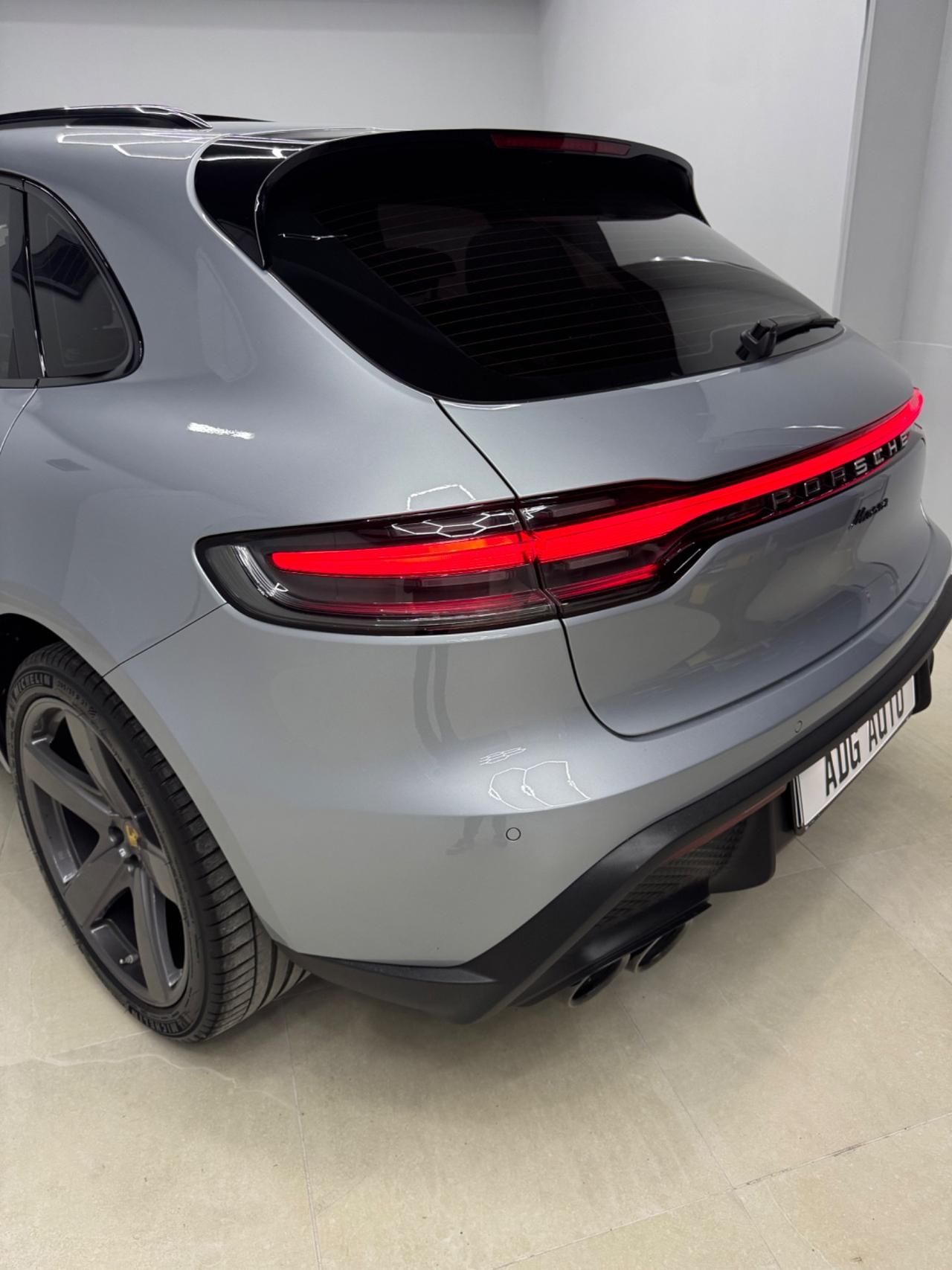 Porsche Macan 2.0 Sport Chrono Carbon 21 tetto navi NO SUPERBOLLO