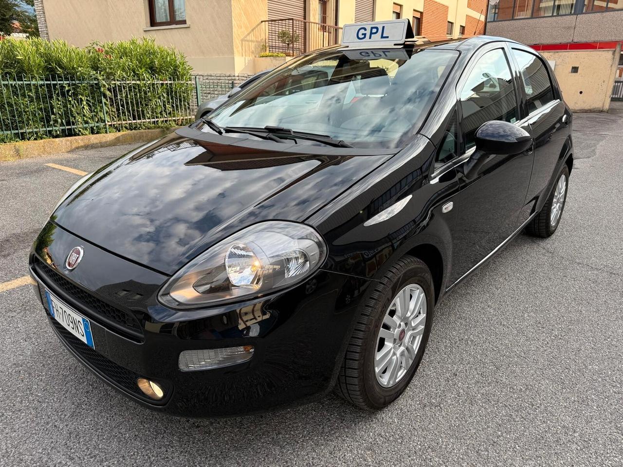 Fiat Punto 1.4 8V 5 porte E6 Lounge GPL ***OK NEOPATENTATI***