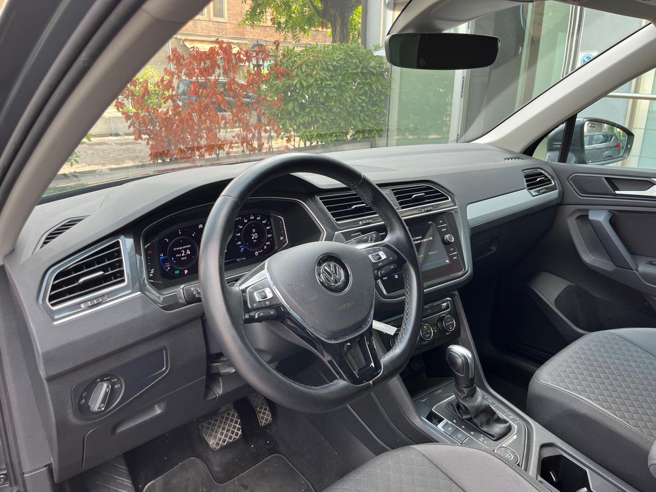 Volkswagen Tiguan 2.0 TDI SCR 4MOTION Sport BlueMotion Technology