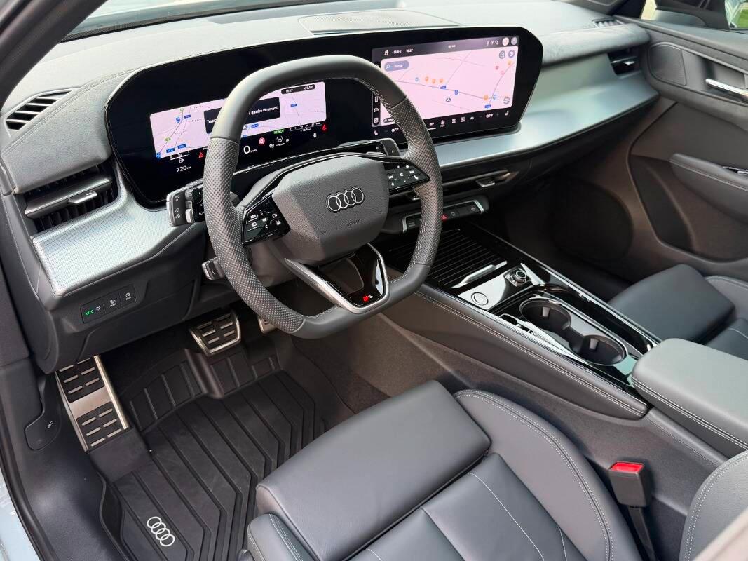 Audi Q3 Sportback 2.0 tdi S line edition 150cv s-tronic Grigio freccia perla