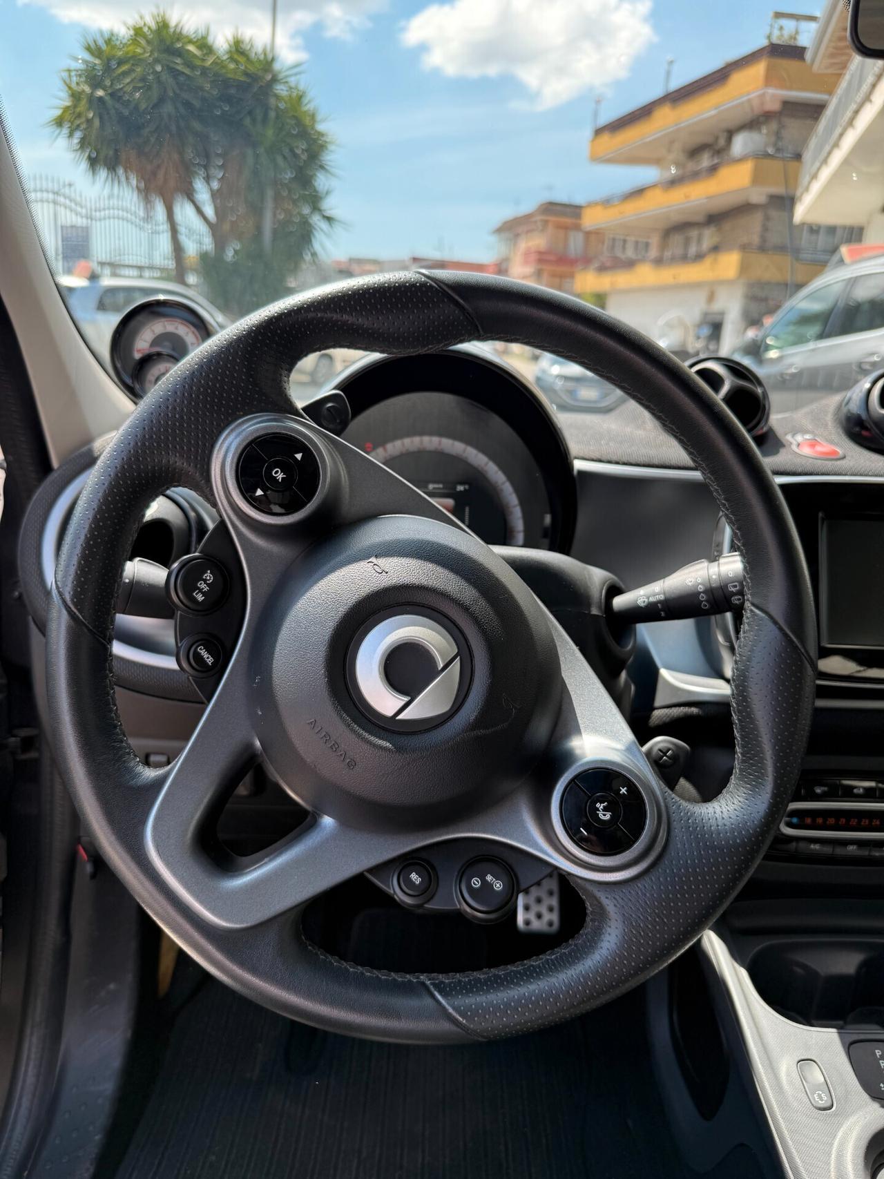 Smart ForFour 90 CV 0.9 Turbo twinamic Superpassion