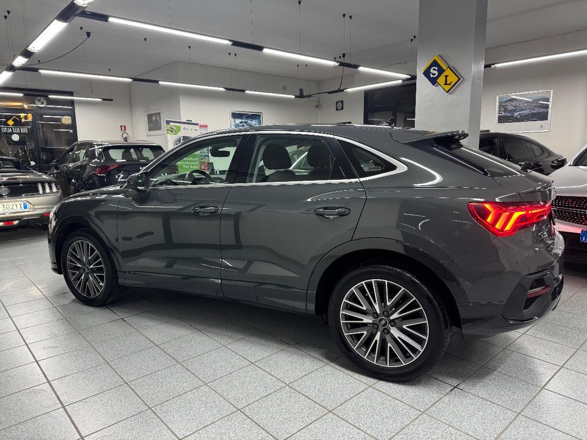 AUDI - Q3 SPORTBACK 35 TDI S tronic Business UNICO PROP/ MATRIX/ CARPLAY