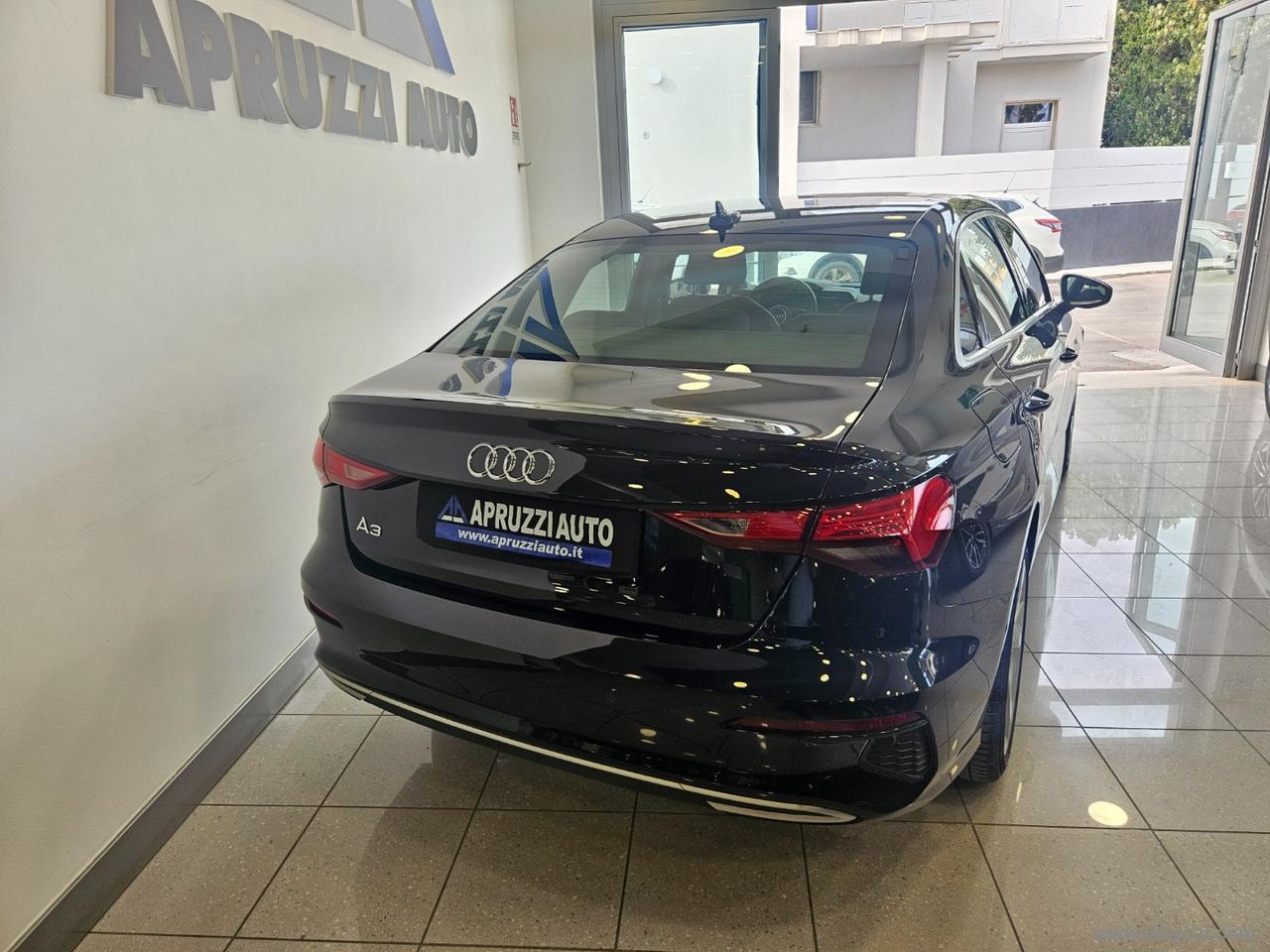 AUDI A3 Sedan 30 TDI S tronic Busin. Advanced