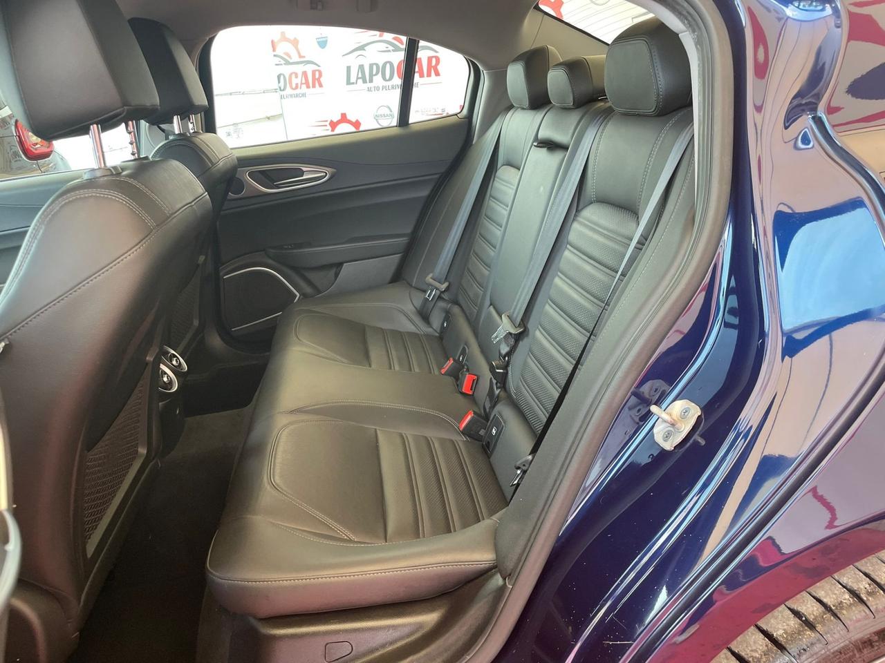 Alfa Romeo Giulia 2.0 Turbo 280 CV AT8 AWD Q4 Veloce